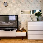 On Knyazya Romana 아파트 리비프