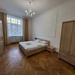 On Knyazya Romana 리비프