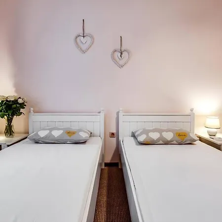 On Knyazya Romana Apartamento Leópolis