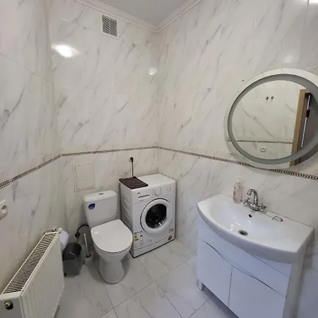 On Knyazya Romana Львів