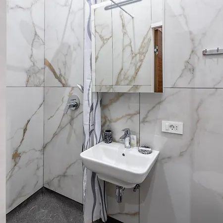 Апартаменти On Knyazya Romana