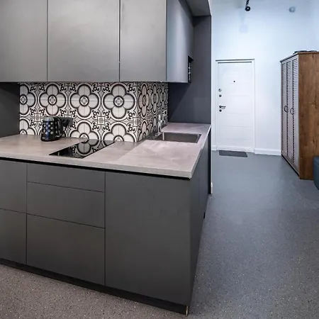 On Knyazya Romana Apartamento Leópolis