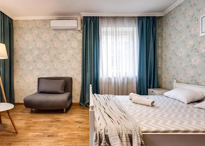 Appartement On Knyazya Romana Lviv