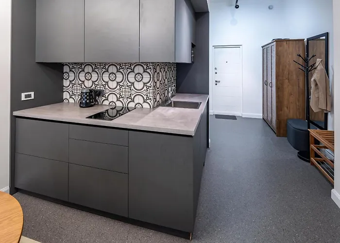 On Knyazya Romana Appartement Lviv